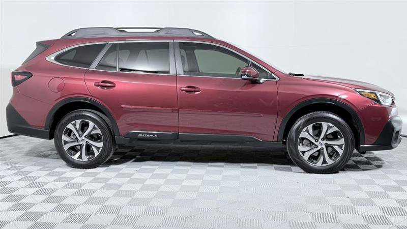 Used 2021 Subaru Outback Limited image 3