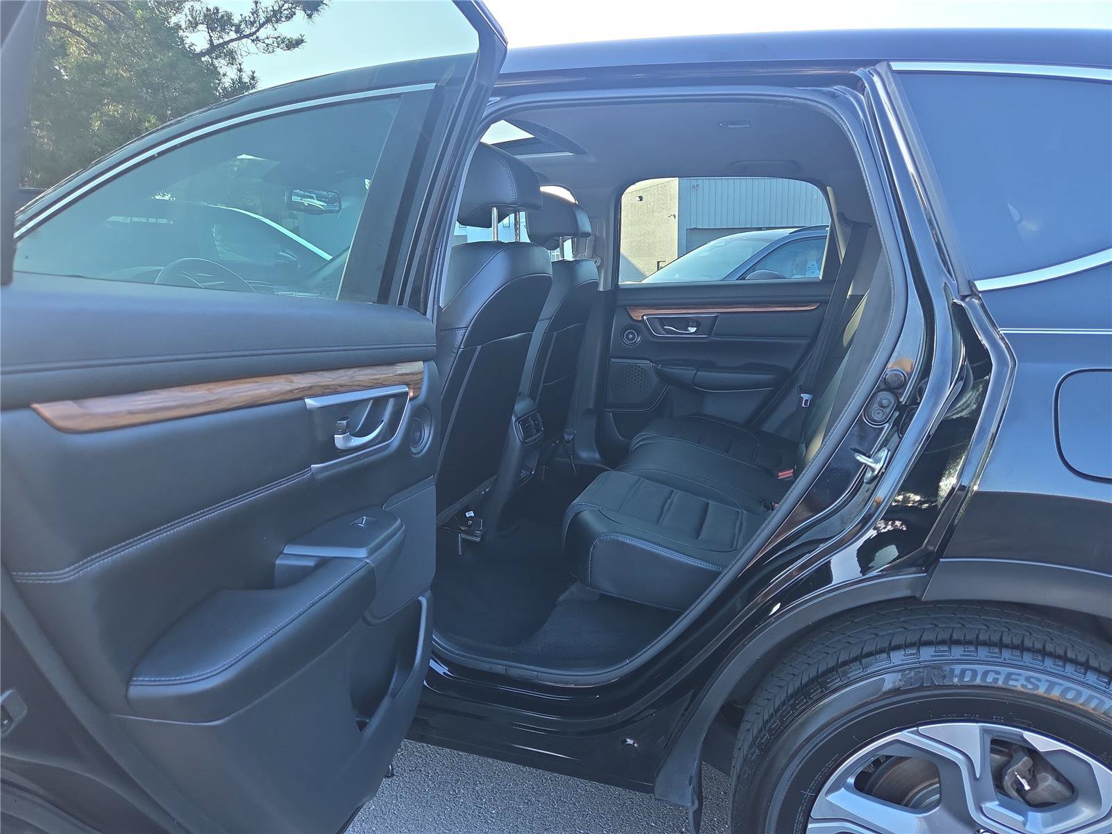 Used 2017 Honda CR-V EX-L image 28
