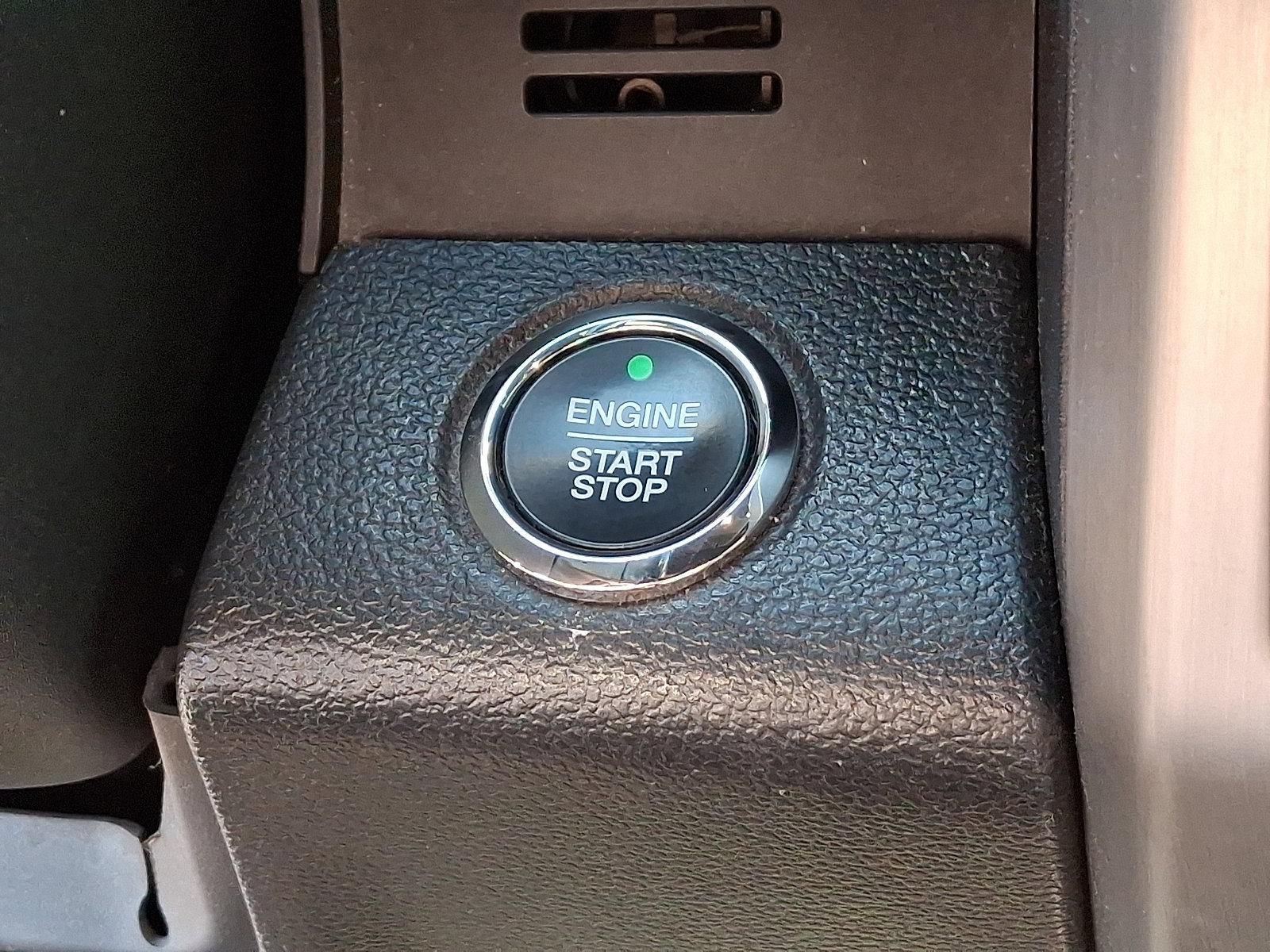 Used 2019 Ford F150 Platinum AWD/4WD image 26