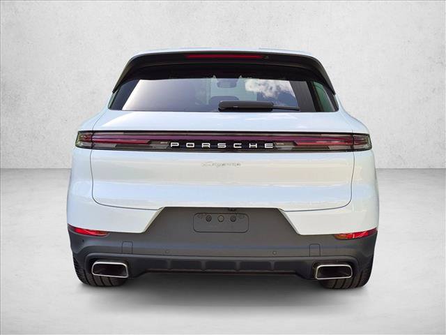Used 2026 Porsche Cayenne AWD/4WD image 7