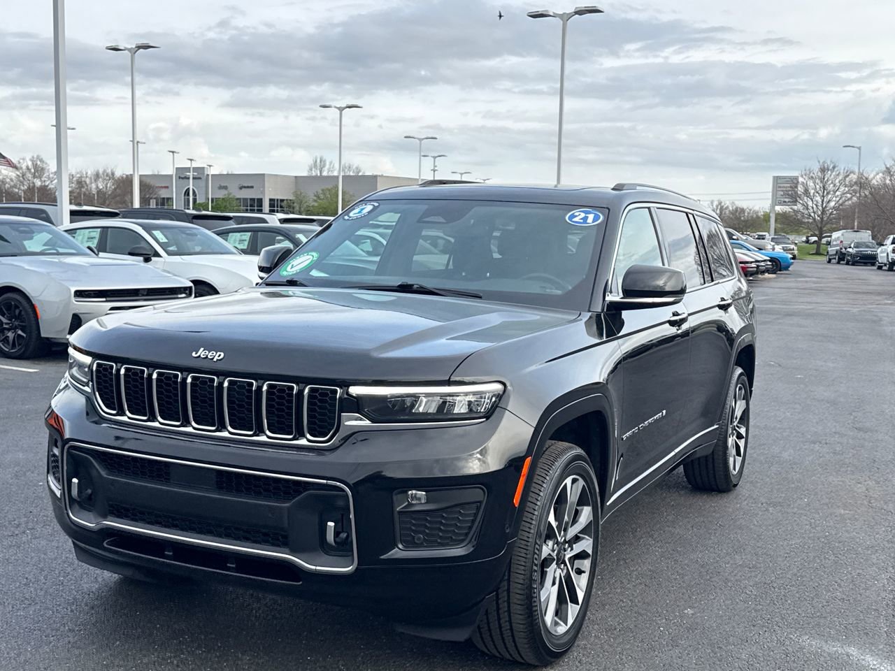 Used 2021 Jeep Grand Cherokee L Overland AWD/4WD image 7