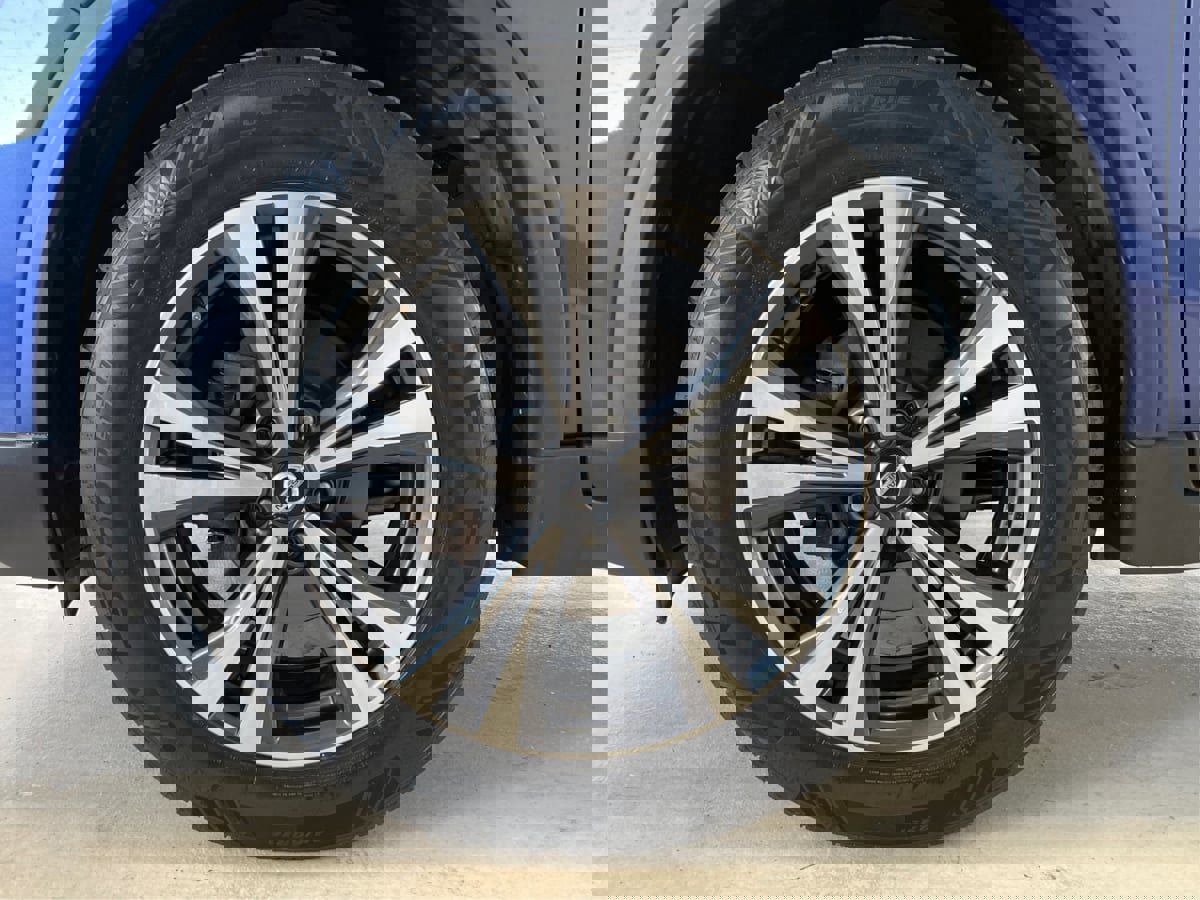 Used 2018 Nissan Rogue SL image 13