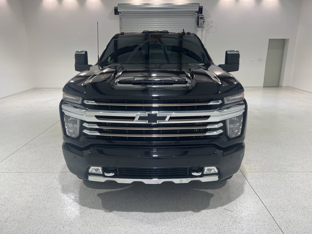 Used 2023 Chevrolet Silverado 2500 High Country w/ Technology Package image 8