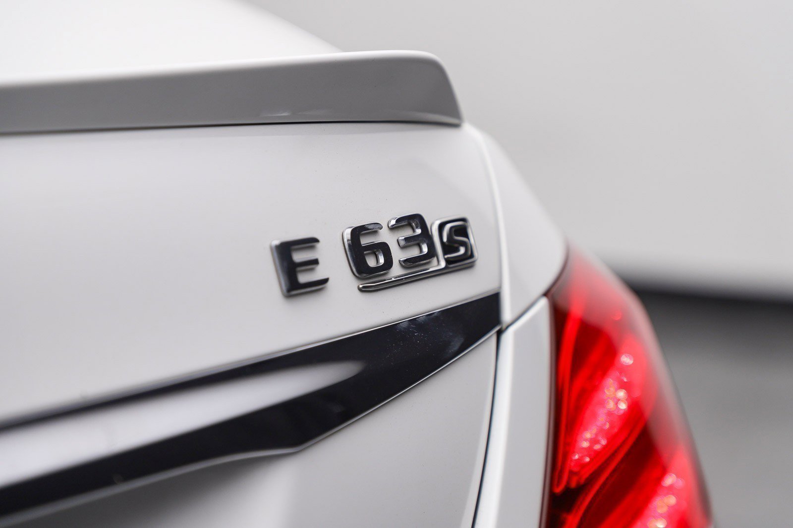 Used 2019 Mercedes-Benz E 63 AMG S image 9