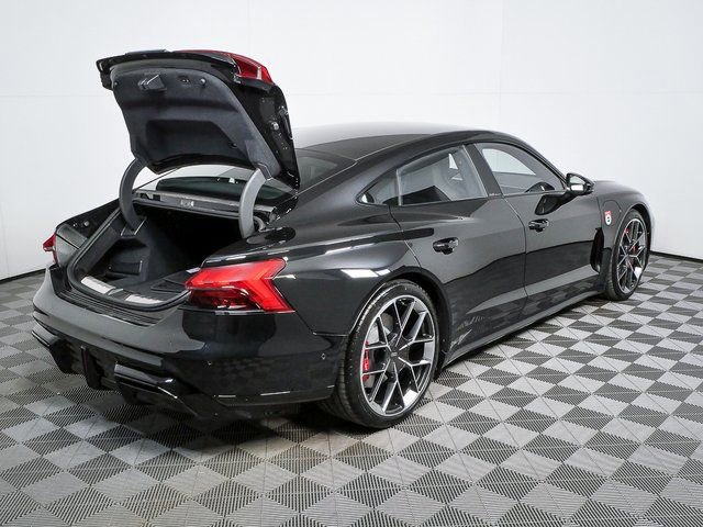 New 2026 Audi RS e-tron GT performance image 26