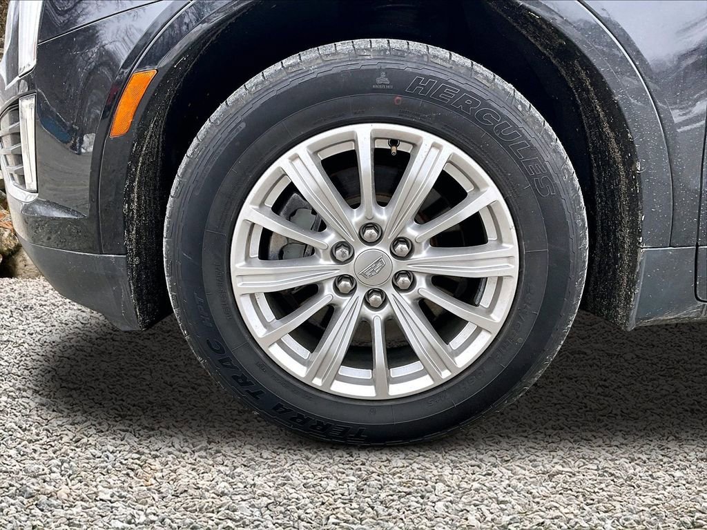 Used 2019 Cadillac XT5 AWD image 9