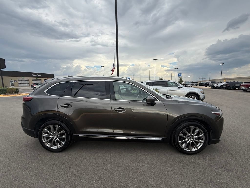 Used 2018 MAZDA CX-9 Grand Touring FWD image 2