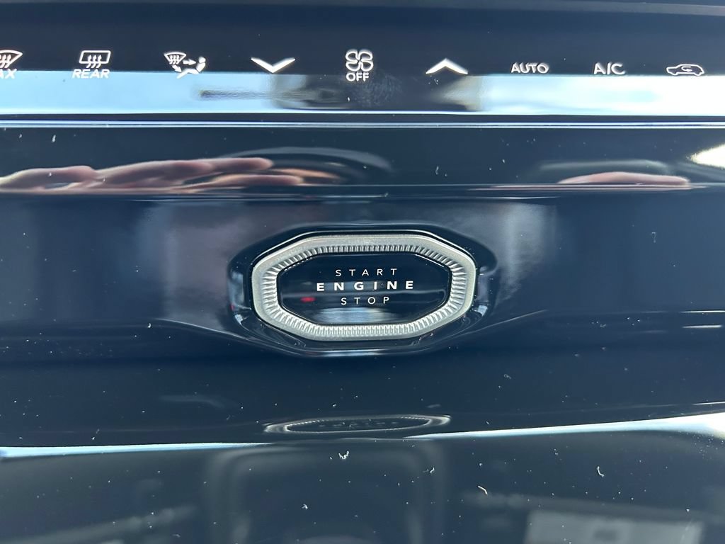 New 2026 Jeep Grand Cherokee L 4WD image 16