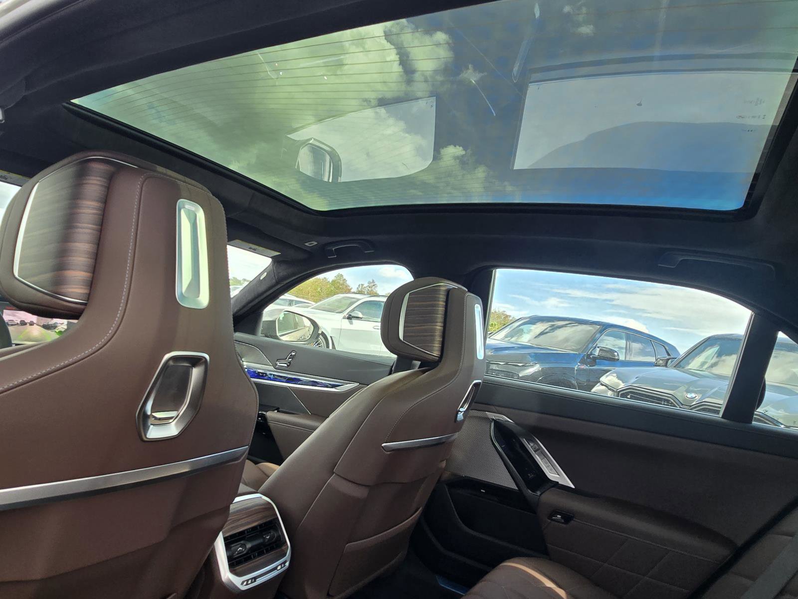 New 2026 BMW 760i xDrive w/ Executive Package image 20