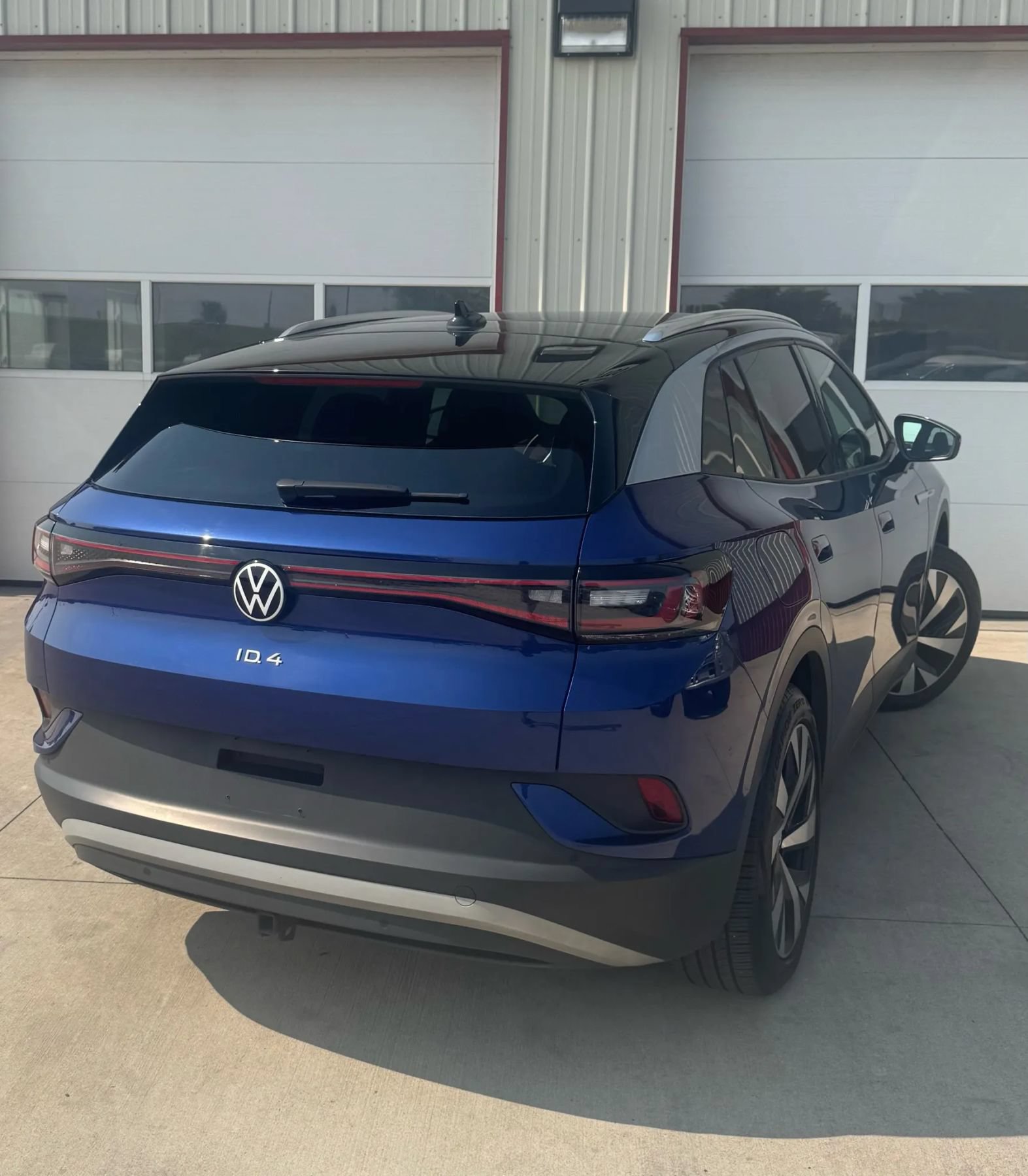 Used 2021 Volkswagen ID.4 Pro S AWD/4WD image 23