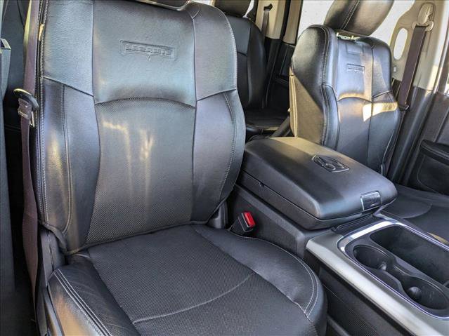 Used 2016 RAM 3500 Laramie w/ Convenience Group image 19