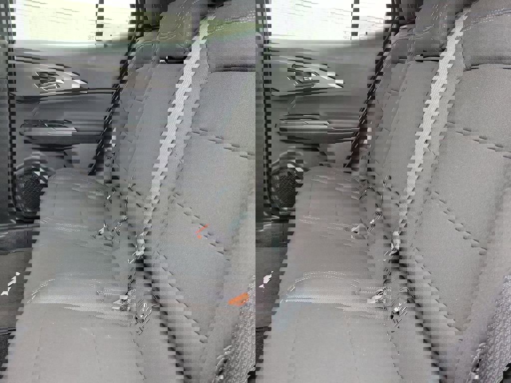 Used 2026 Chevrolet Equinox EV LT image 9