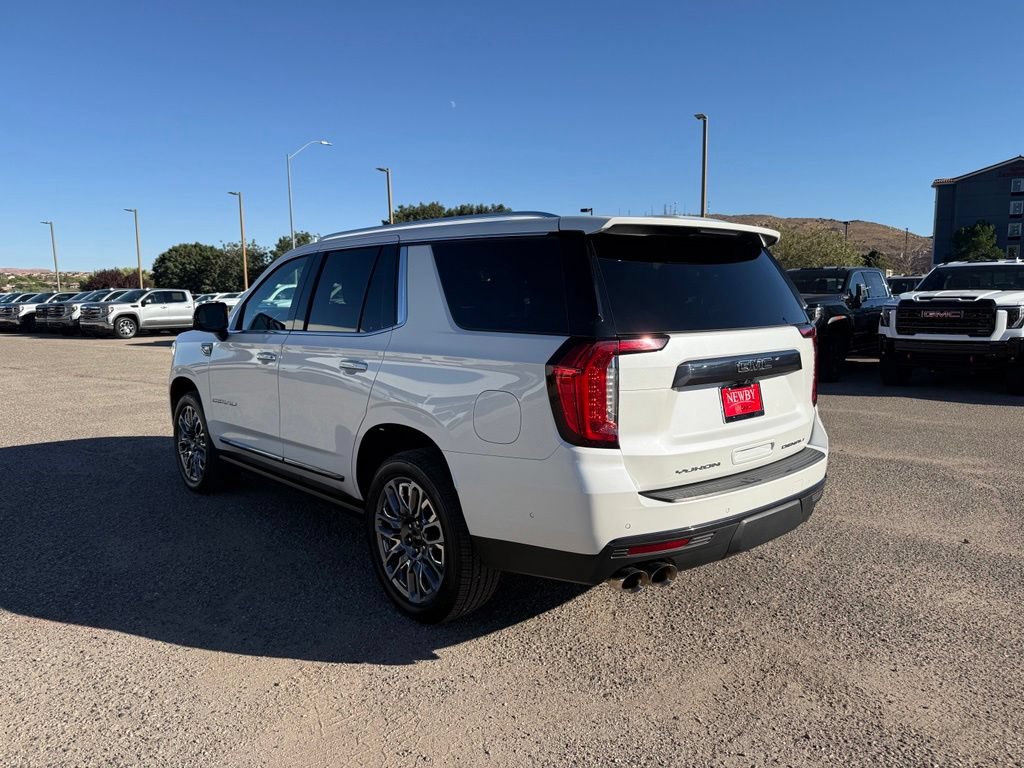 Used 2023 GMC Yukon Denali Ultimate AWD/4WD image 7