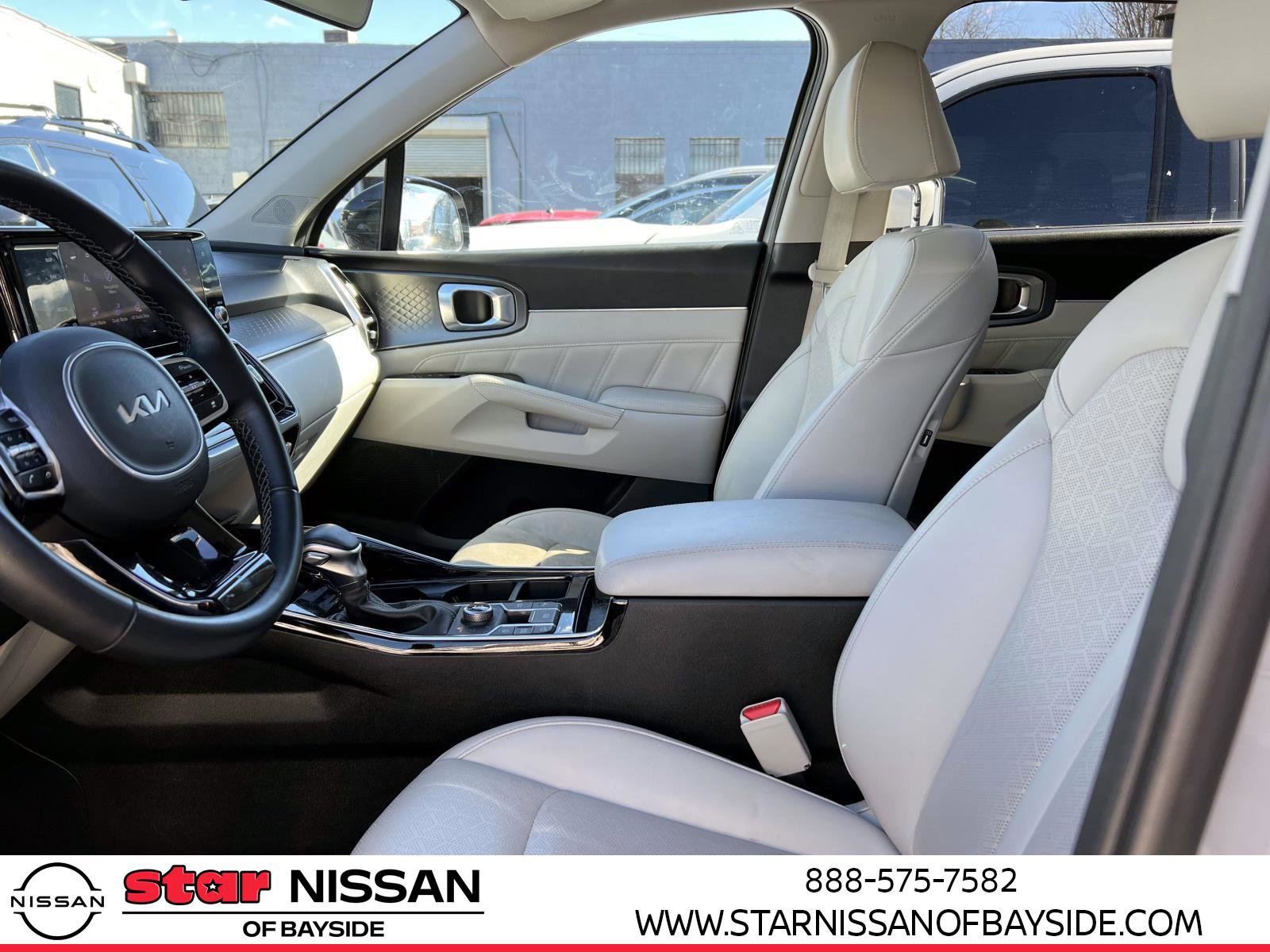 Used 2023 Kia Sorento SX image 15