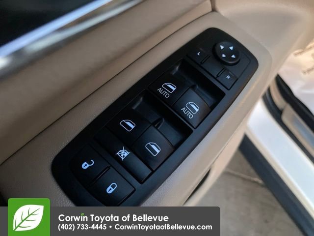 Used 2017 Jeep Grand Cherokee Limited w/ Luxury Group II image 11