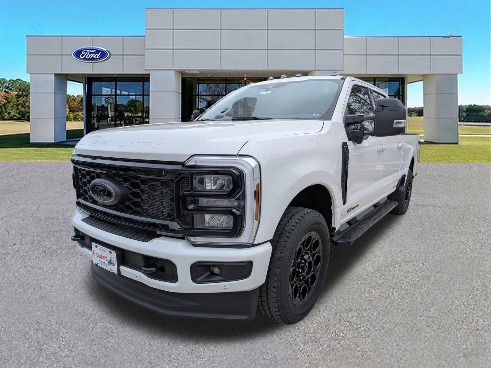 Certified 2026 Ford F250 Lariat w/ Black Appearance Package image 4