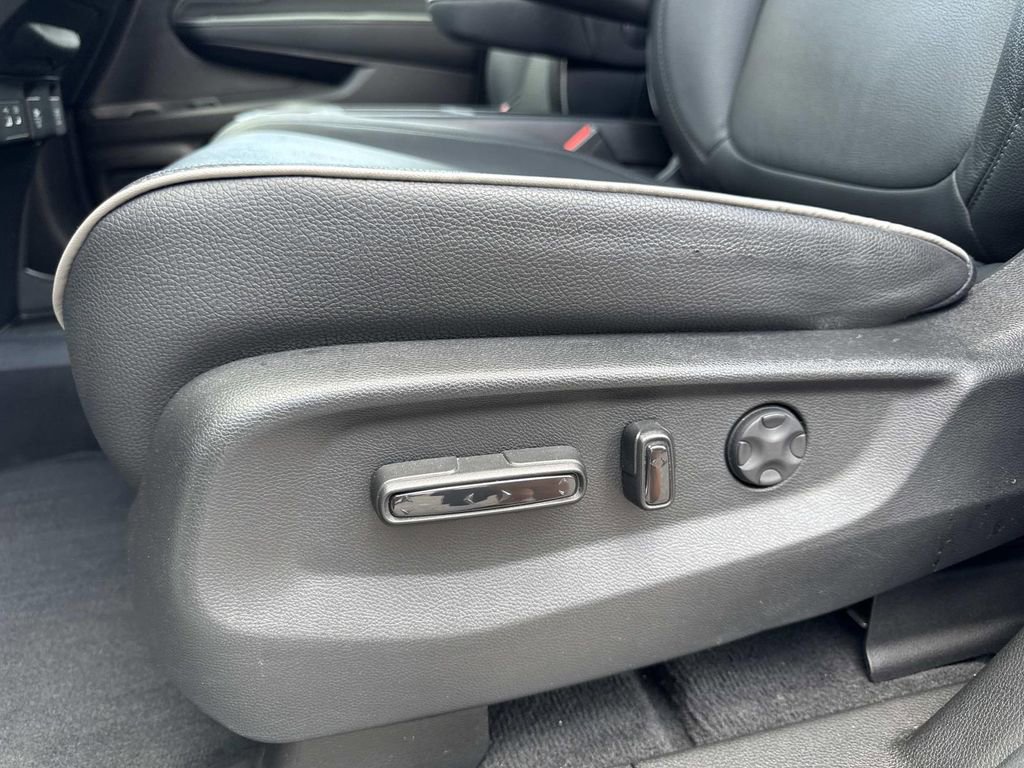Used 2025 Honda Odyssey Touring image 22