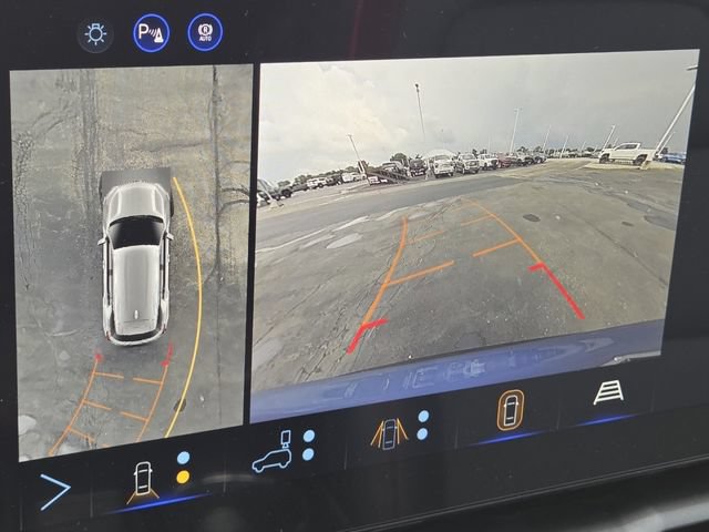 New 2027 Chevrolet Equinox RS w/ Safety and Technology Package FWD image 8