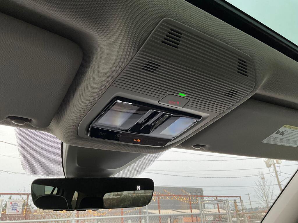 New 2026 Volkswagen Atlas SEL Premium R-Line image 17