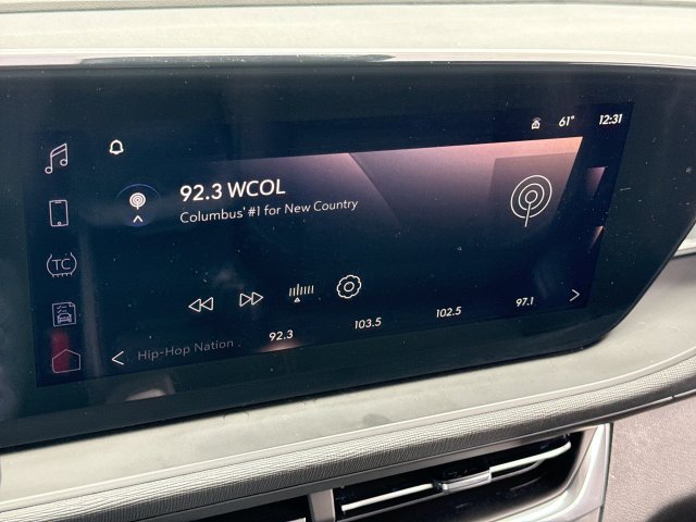 Certified 2025 Buick Envista Preferred FWD image 16