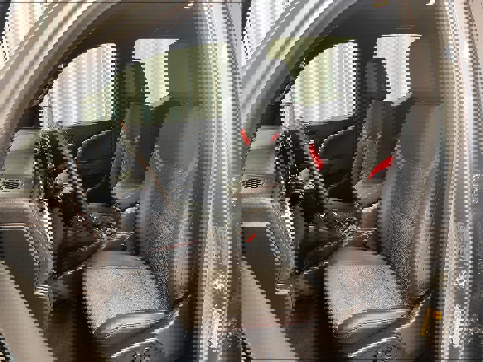 Used 2024 Chevrolet Colorado Z71 w/ Z71 Convenience Package 2 image 10