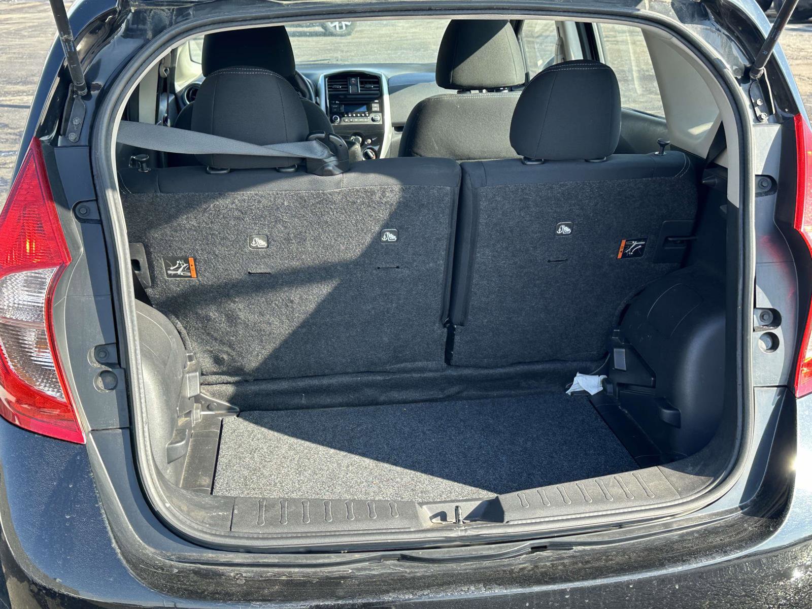 Used 2015 Nissan Versa Note SV image 12