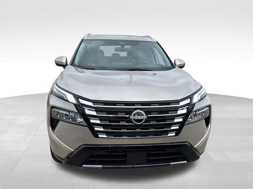 New 2026 Nissan Rogue Platinum image 10