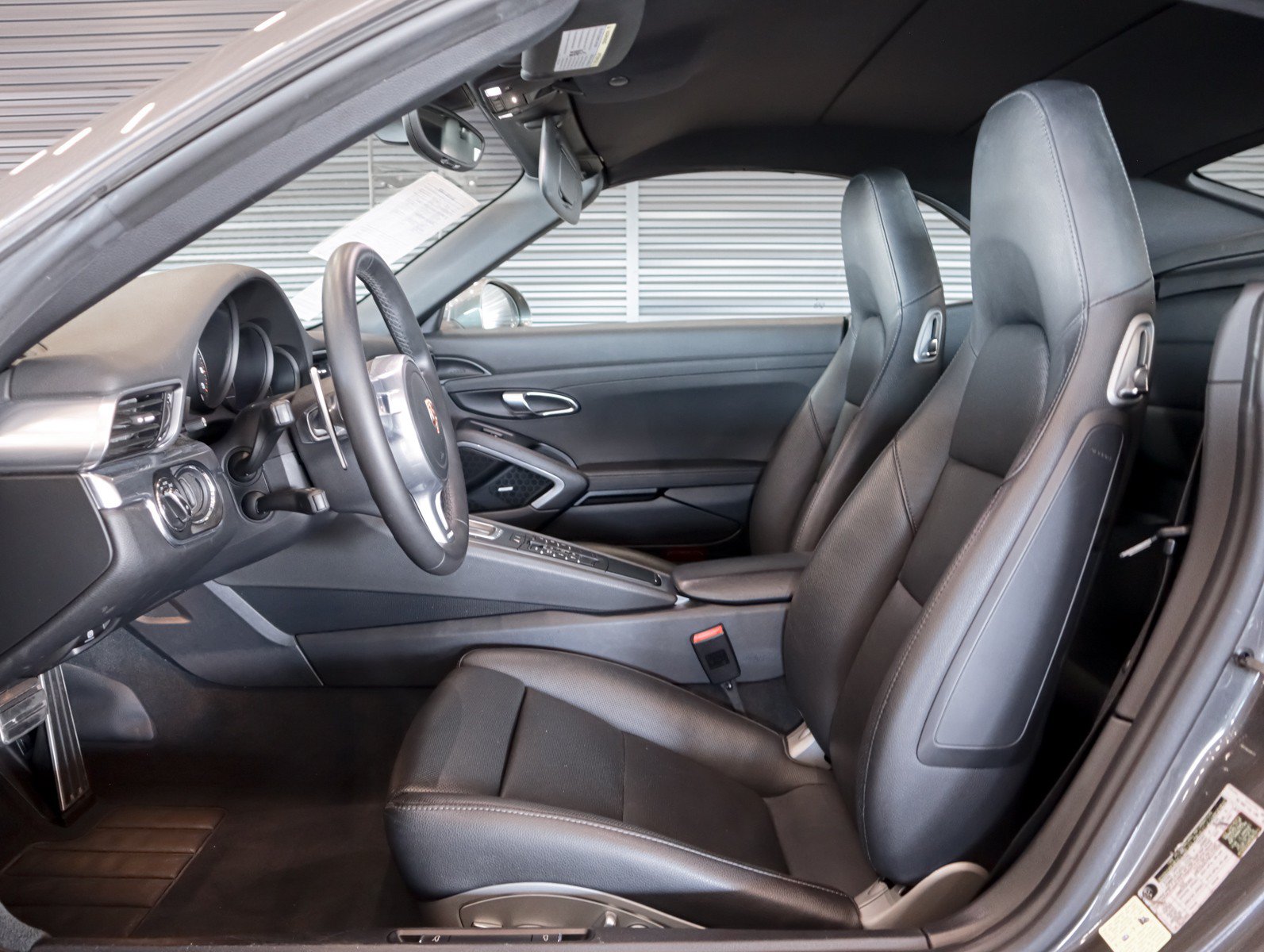 Certified 2015 Porsche 911 Carrera S RWD image 5