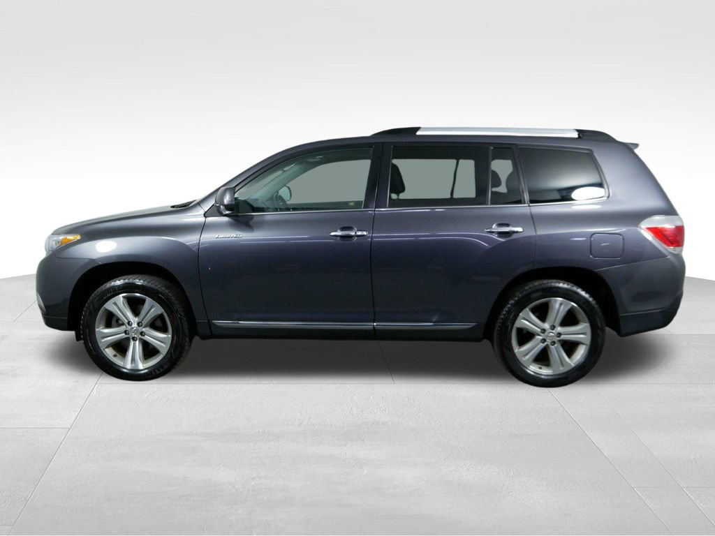 Used 2012 Toyota Highlander Limited w/ Tow Pkg image 6