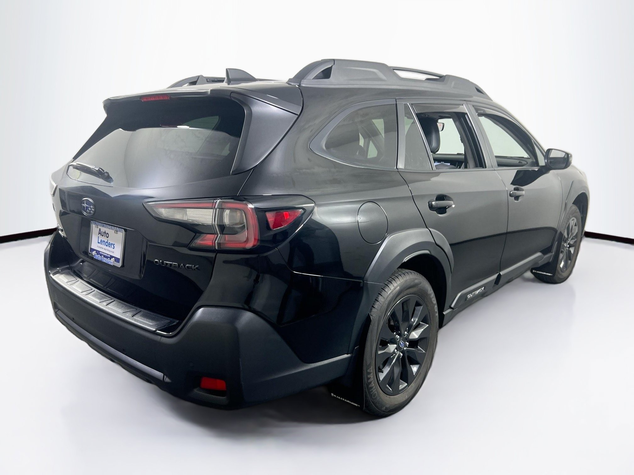 Used 2023 Subaru Outback Onyx Edition AWD/4WD image 5