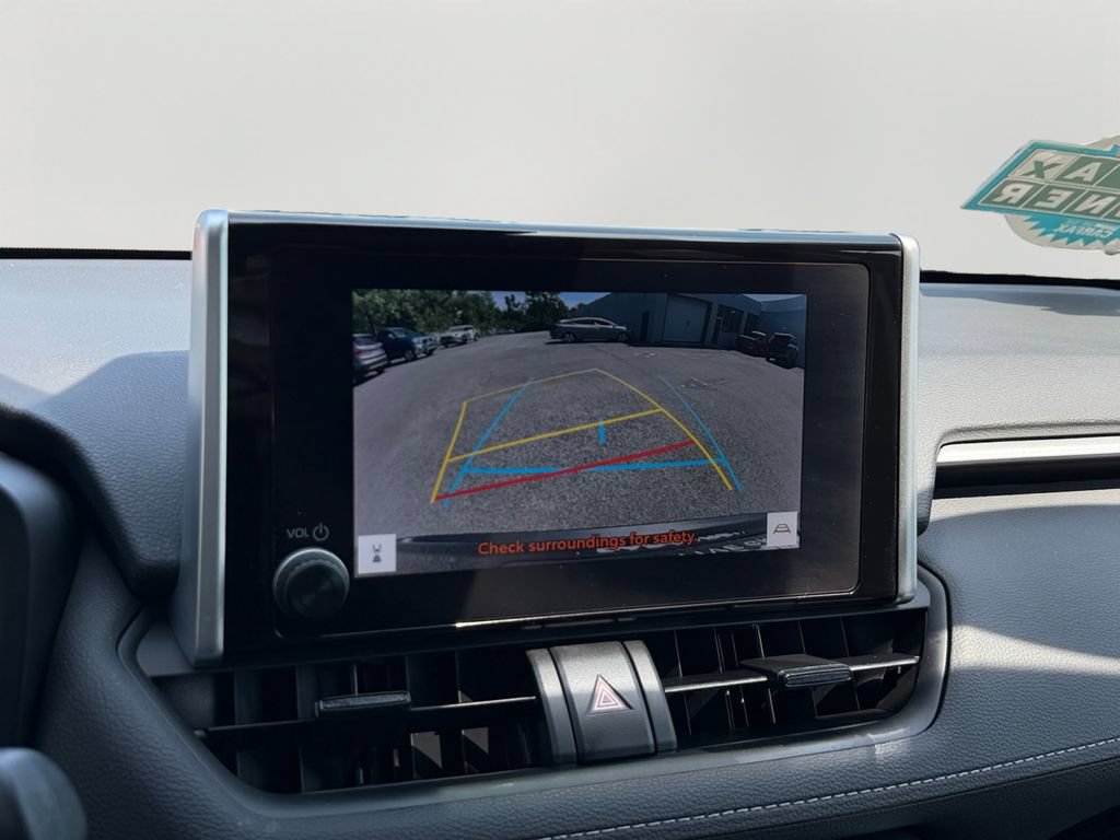 Used 2023 Toyota RAV4 LE FWD image 25