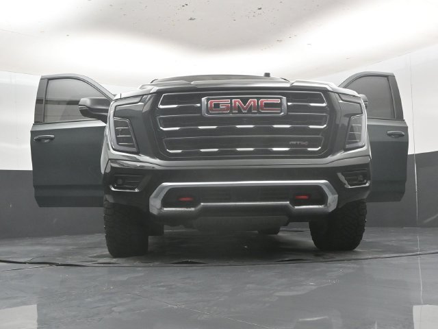 Used 2026 GMC Yukon XL AT4 w/ AT4 Premium Plus Package AWD/4WD image 65