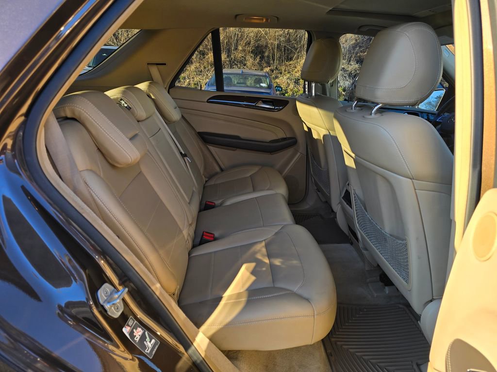 Used 2012 Mercedes-Benz ML 350 4MATIC image 27