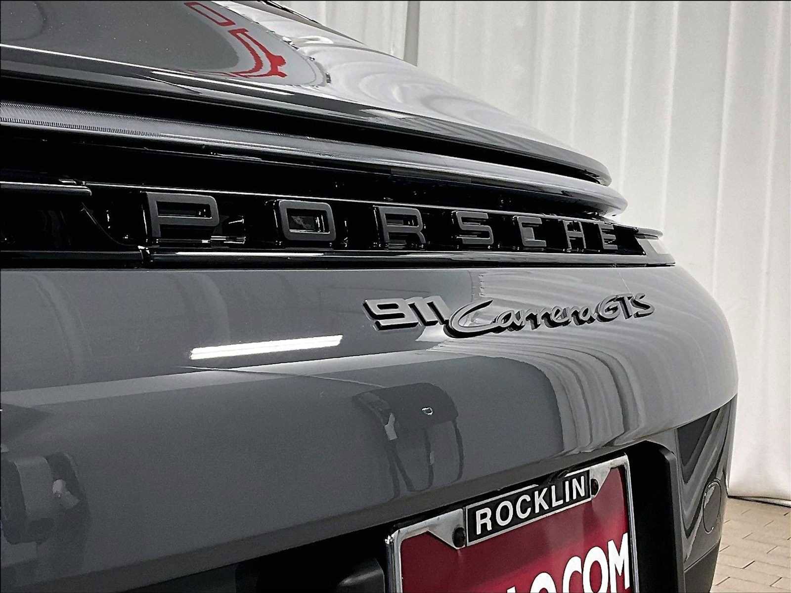 Used 2026 Porsche 911 Carrera GTS RWD image 34