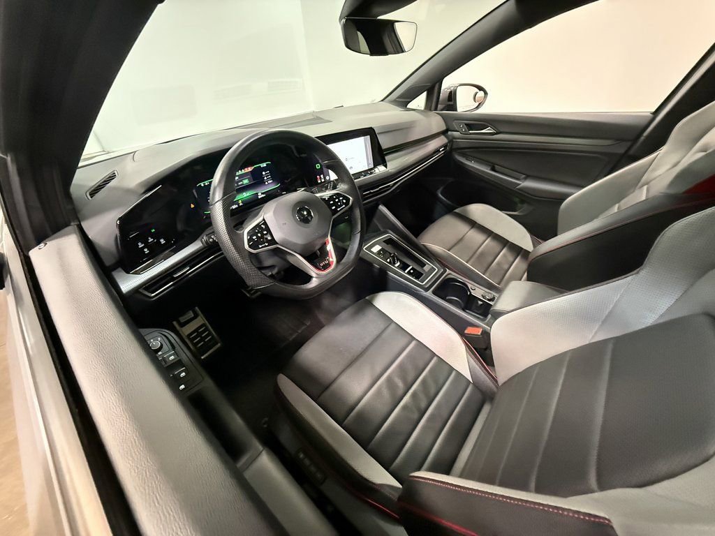 Used 2022 Volkswagen GTI Autobahn image 59