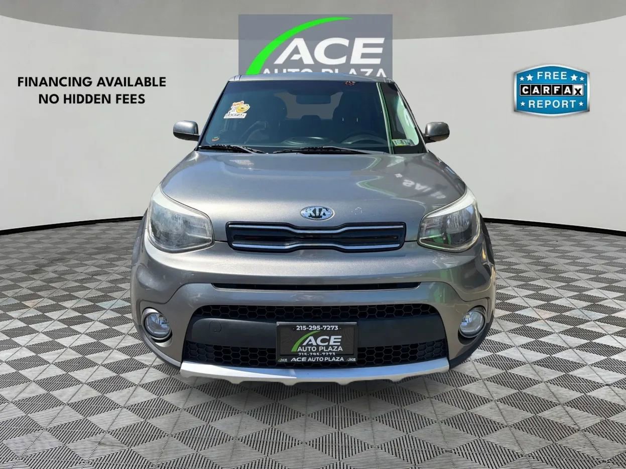Used 2018 Kia Soul + image 3
