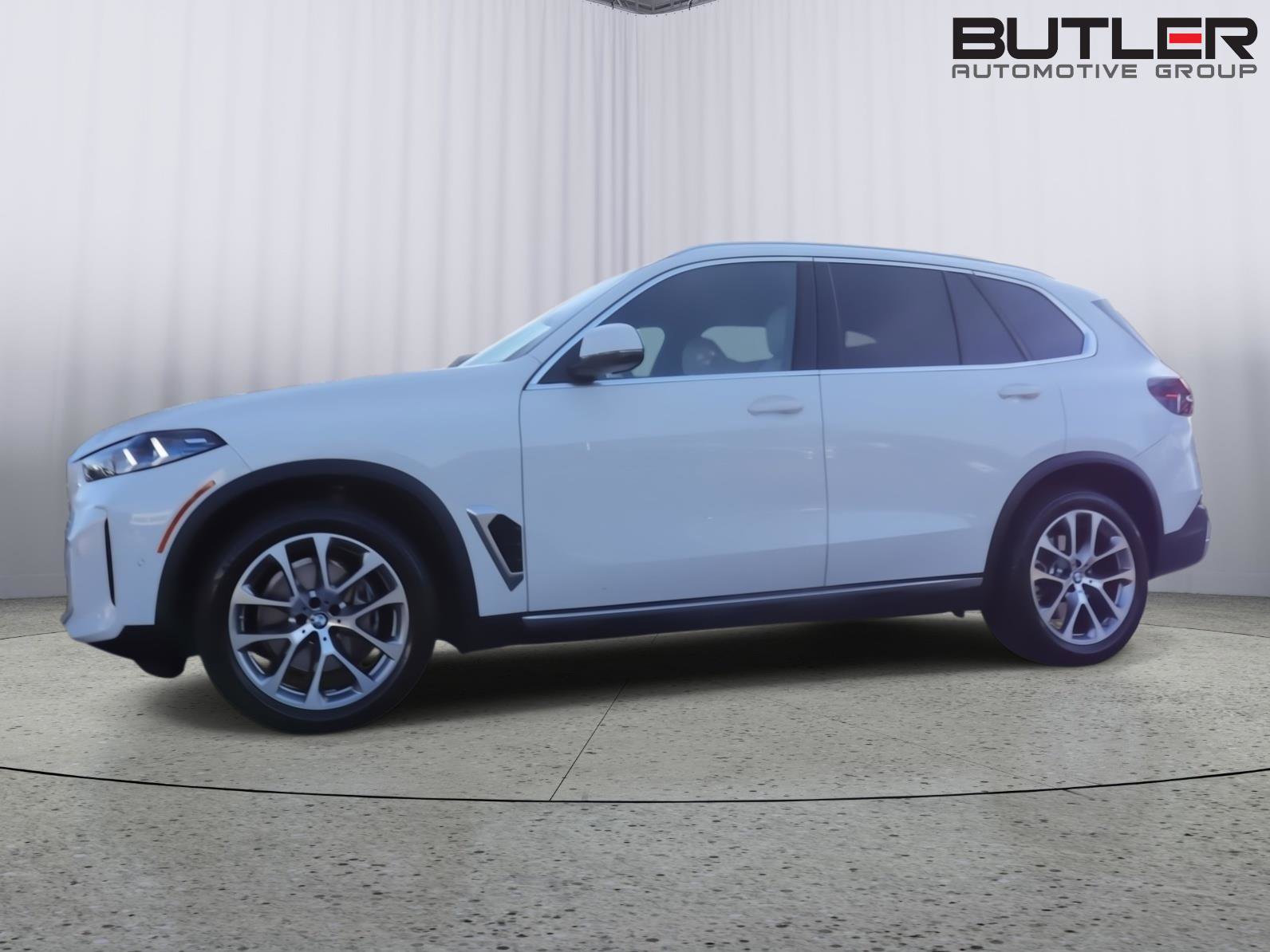Used 2024 BMW X5 xDrive40i w/ Premium Package video 1