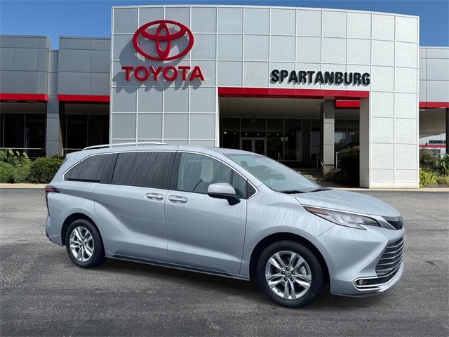 Used 2023 Toyota Sienna Limited