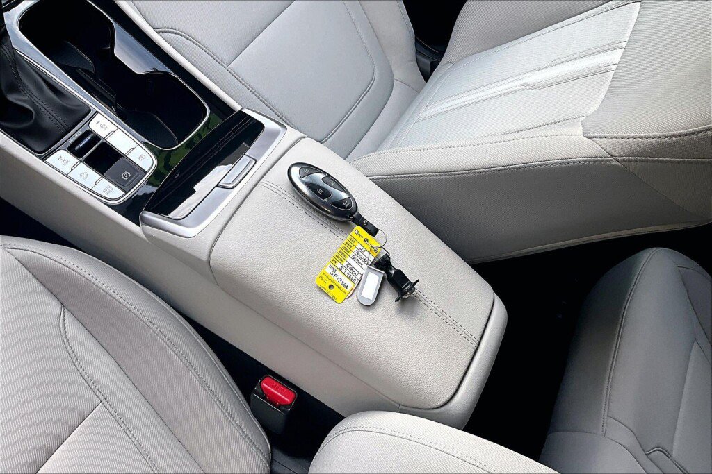 Used 2025 Hyundai Tucson SEL AWD/4WD image 17