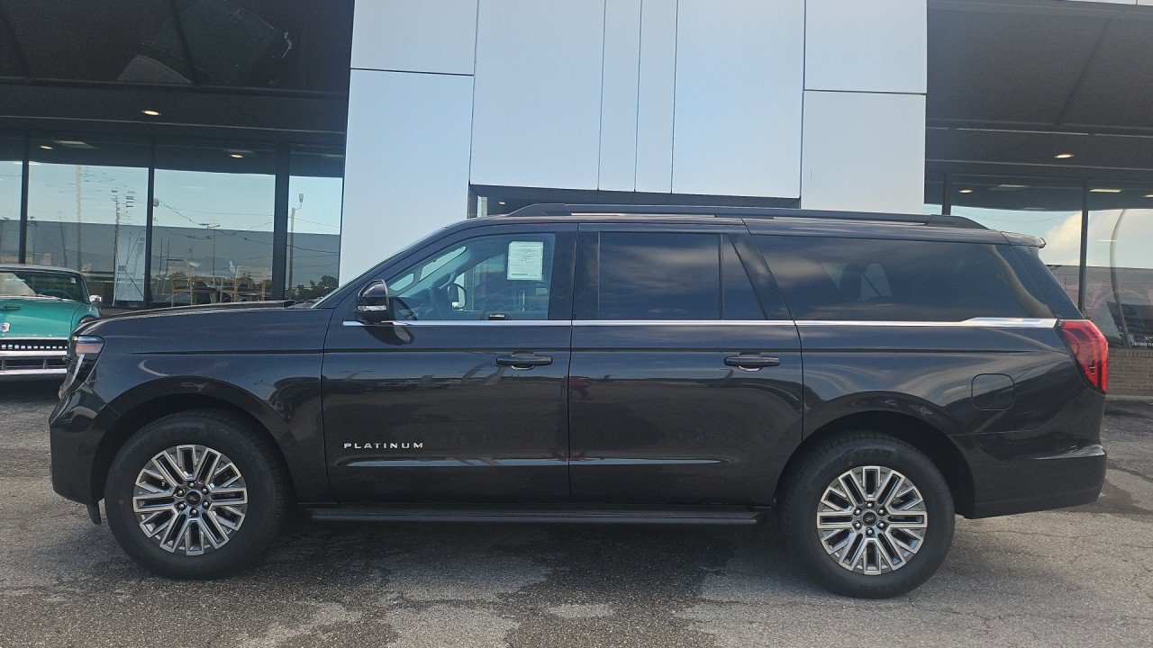 New 2027 Ford Expedition Max Platinum AWD/4WD image 3
