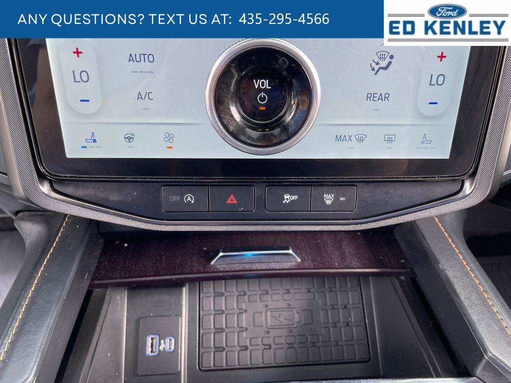 Used 2023 Ford Expedition Max Platinum AWD/4WD image 18