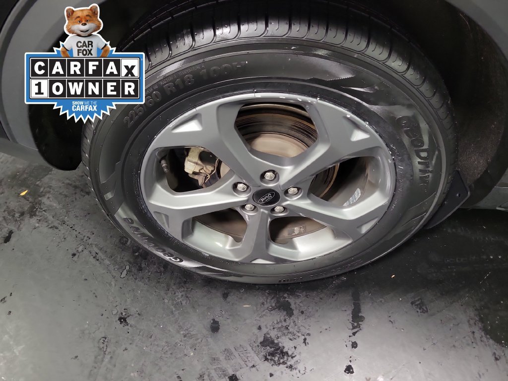 Used 2025 Ford Escape ST-Line FWD image 11