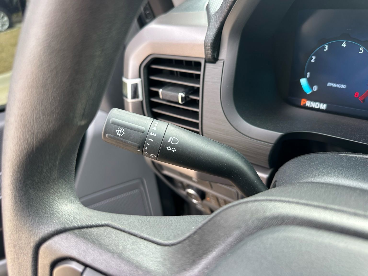 Used 2025 Ford F150 XL w/ Equipment Group 103A High image 21