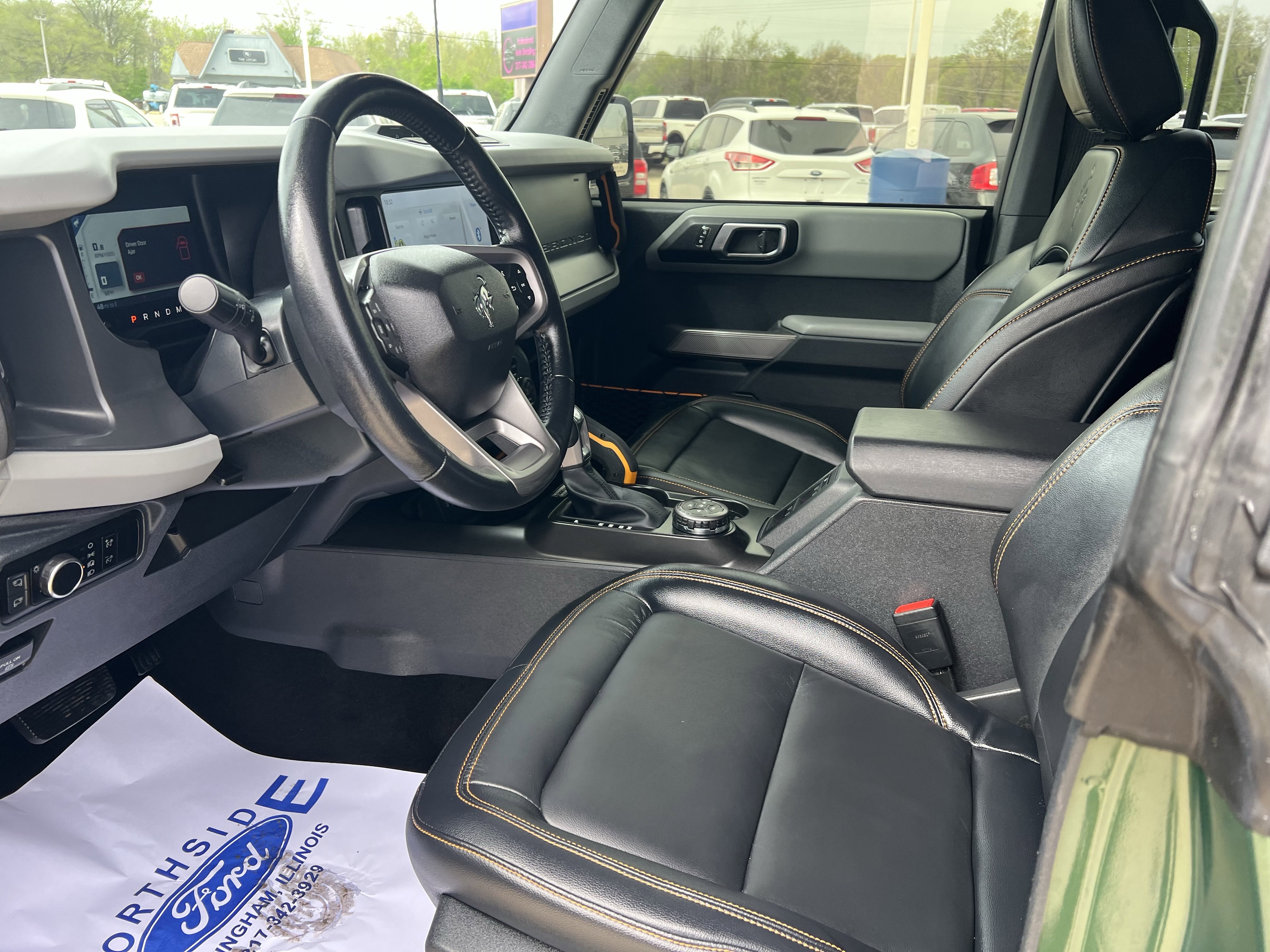 Used 2023 Ford Bronco Badlands AWD/4WD image 12