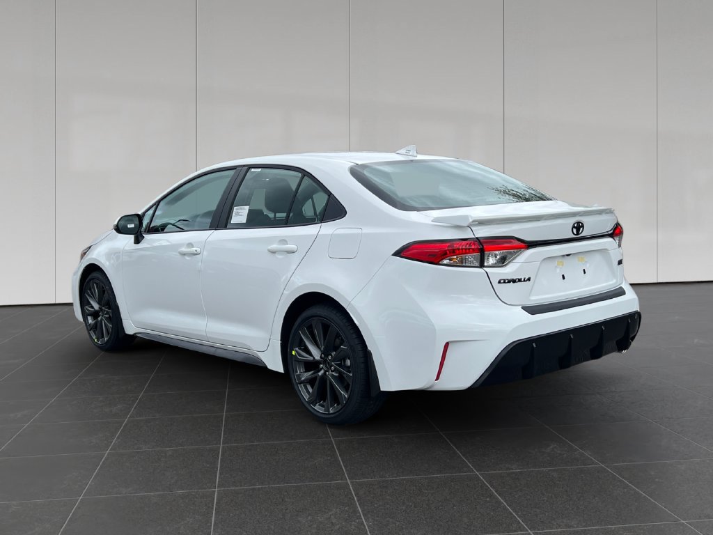 New 2027 Toyota Corolla SE FWD image 3