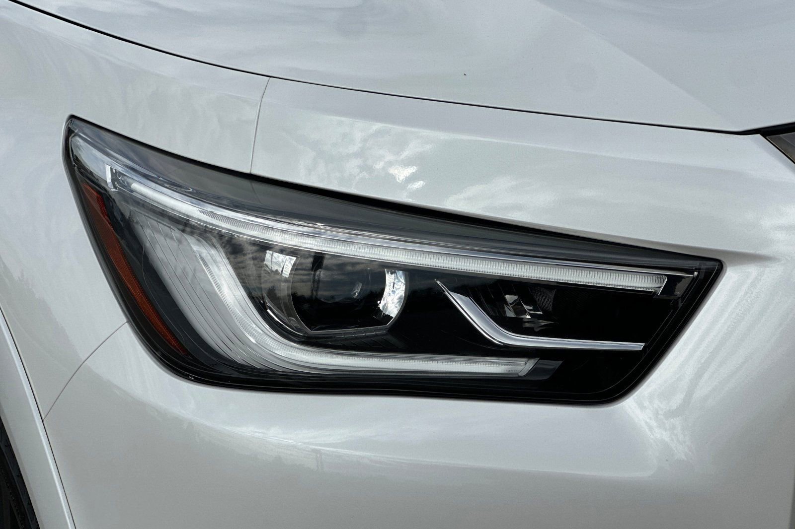 Certified 2023 INFINITI QX80 Premium Select w/ Cargo Package image 48