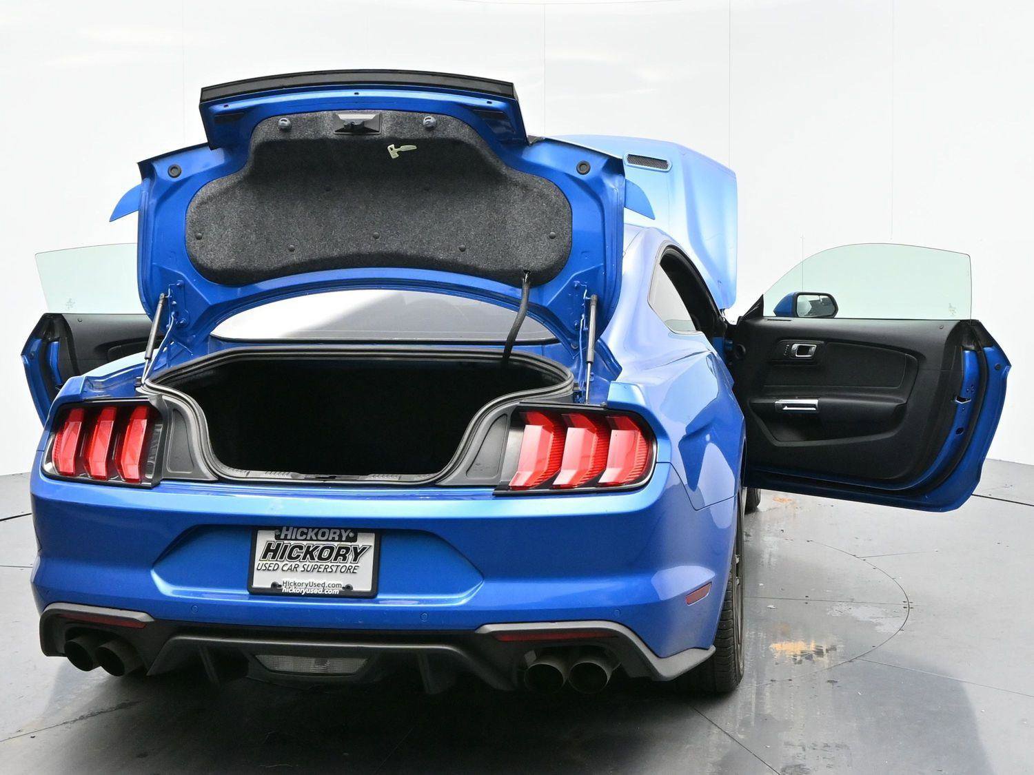 Used 2019 Ford Mustang GT RWD image 33