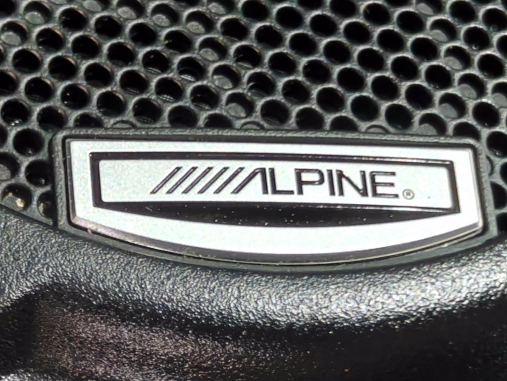 Used 2015 Jeep Wrangler Unlimited Rubicon w/ Dual Top Group AWD/4WD image 8