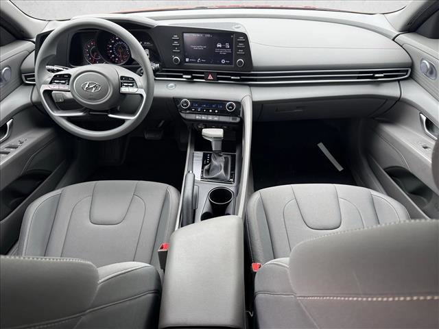 Certified 2023 Hyundai Elantra SEL image 15