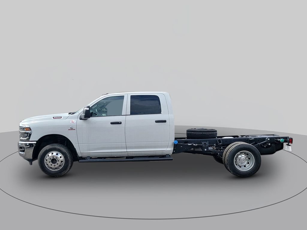 New 2026 RAM 3500 Tradesman w/ Chrome Appearance Group AWD/4WD image 6